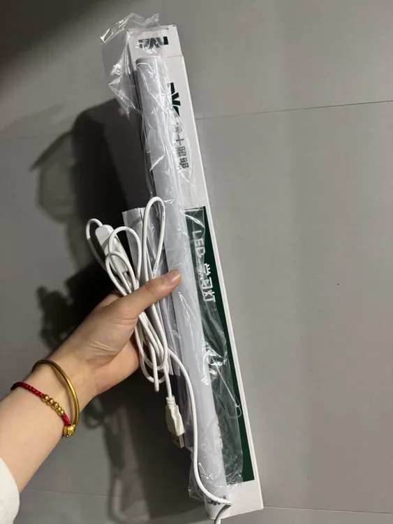LED学习灯8W工作灯