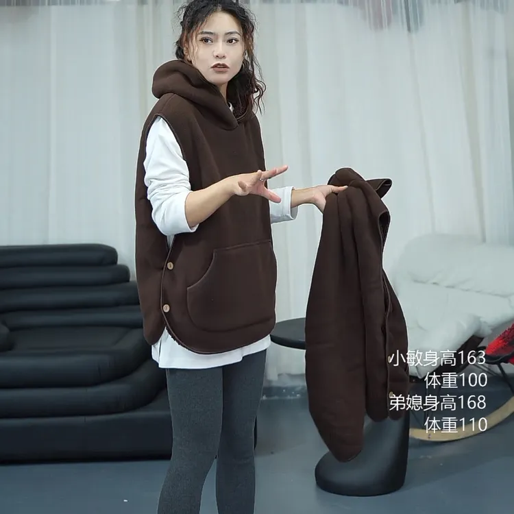 2260加绒加厚连帽两侧纽扣开叉保暖马夹