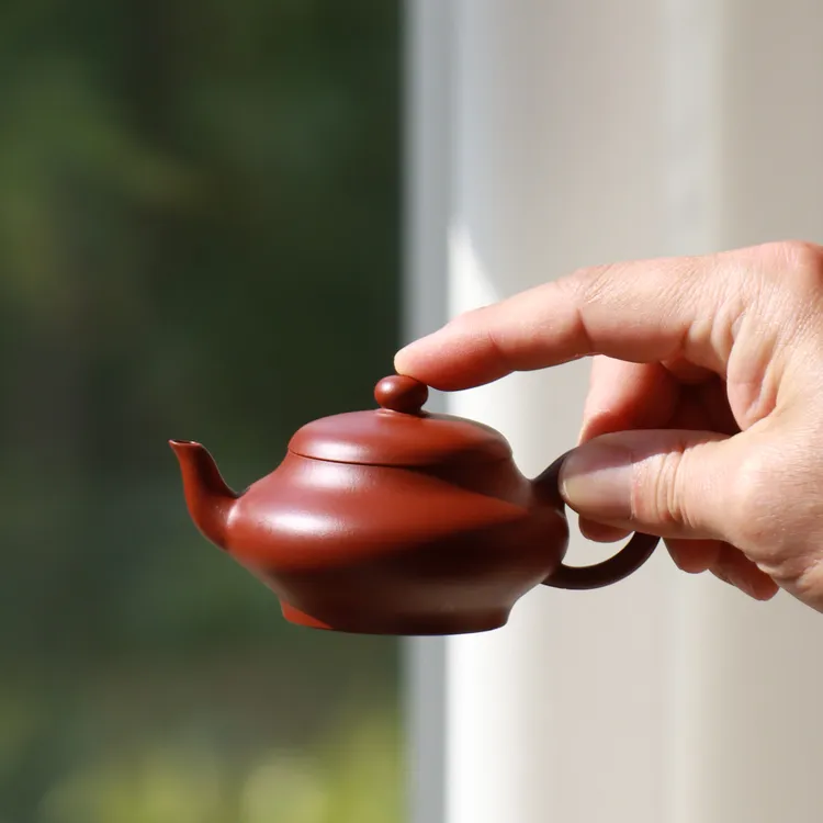 潮州朱泥手拉壶 郑惟滨老师作品《孟臣》90-100cc工夫茶经典壶