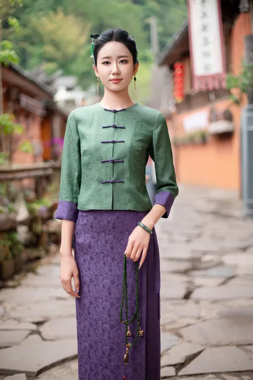 玉家人新中式圆领衬衫女上衣桑蚕夏新款短衣服一字扣长袖民族服饰