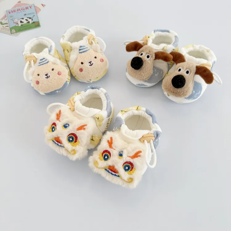 花色婴儿鞋子春秋款男女童小月龄婴幼儿宝宝防滑软底学步鞋冬薄款