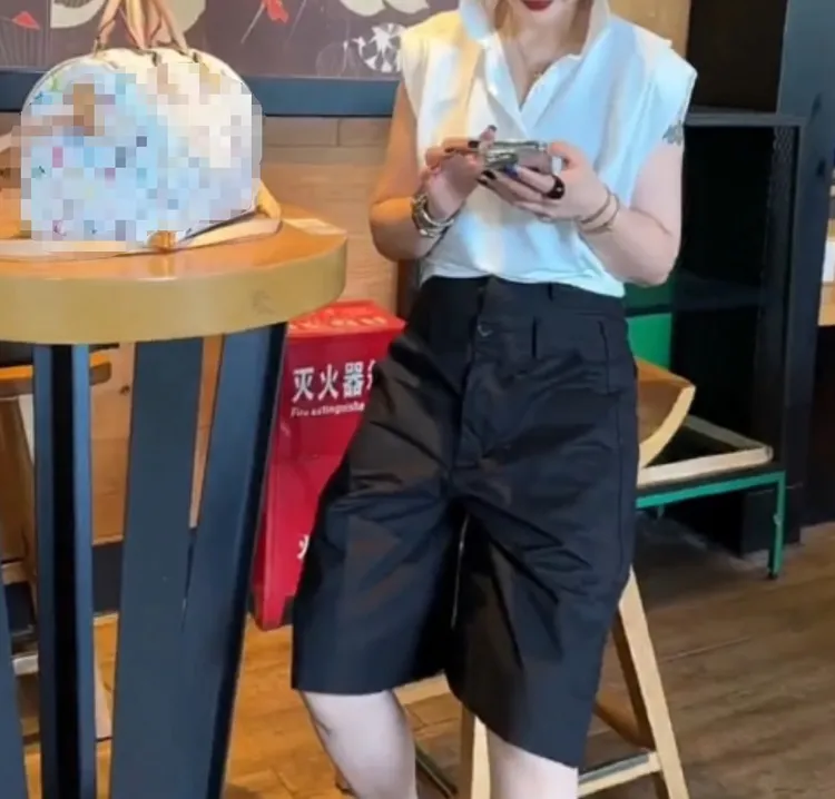 时尚潮流百搭精品女装zsx39517