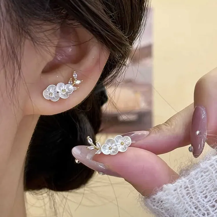 铜合金耳饰 小众设计感花朵枝条耳钉时尚轻奢气质耳环独特耳饰女
