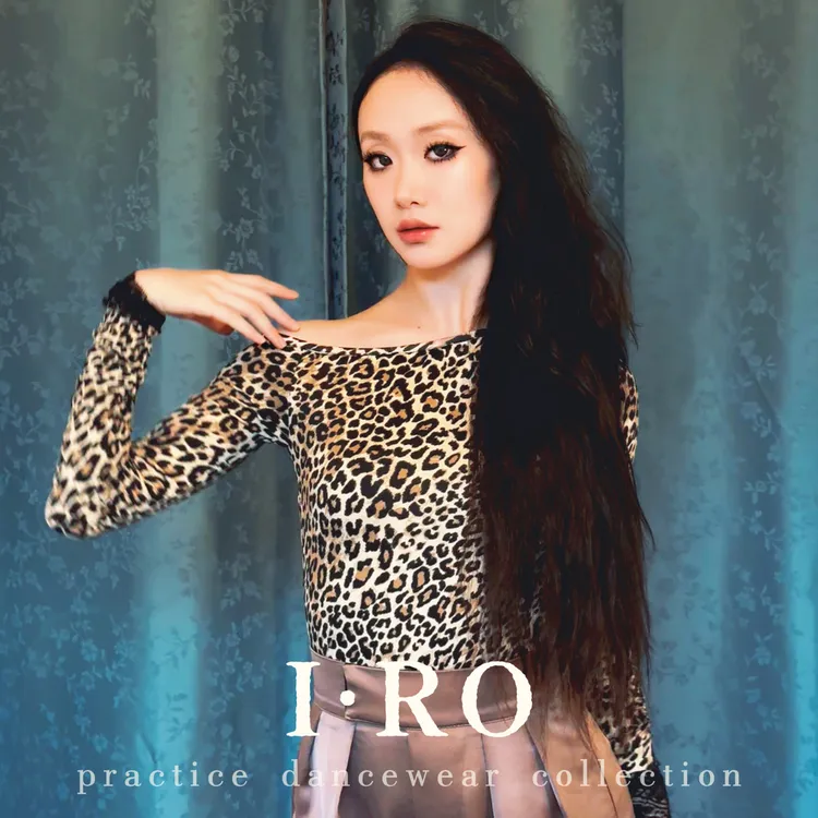 I·RO【不羁豹纹】斜肩长袖修身气质女士摩登舞服时尚上衣服装印花