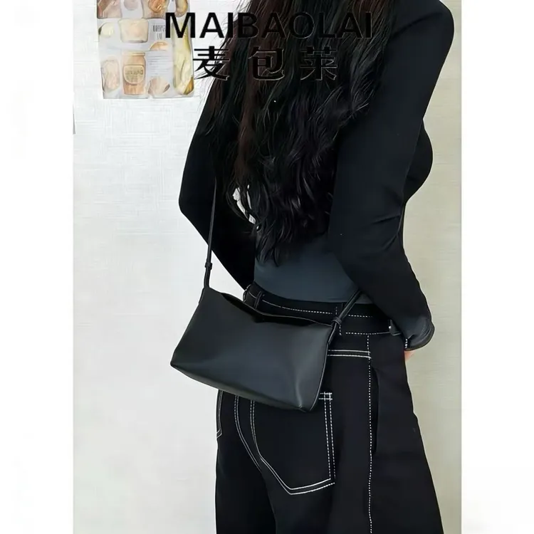 2025新款韩国小方包时尚百搭单肩斜挎包女高级感小众手提腋下包