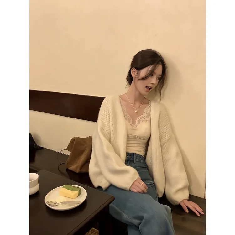 超好看软糯毛衣开衫外套女秋冬新款慵懒风内搭针织上衣微喇牛仔裤