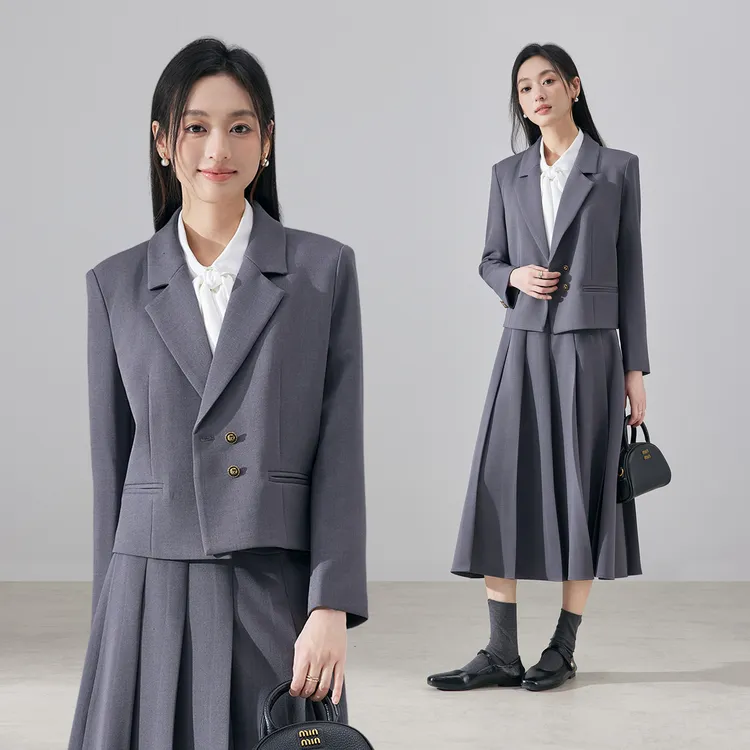 高级感灰色短款西装套装女职业装大学生轻职场面试通勤小西服正装