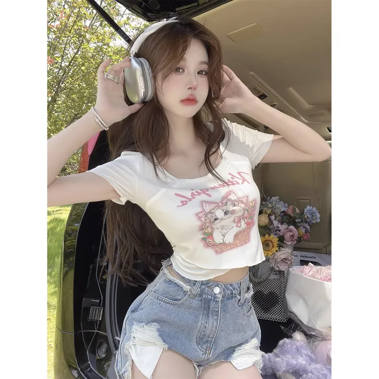 甜辣妹猫咪印花方领短款t恤女夏季修身显瘦正肩短袖高腰露脐上衣