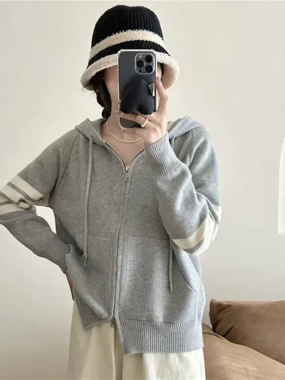 慵懒风连帽毛衣外套女秋冬2025新款高级感穿搭流行时尚潮牌女装