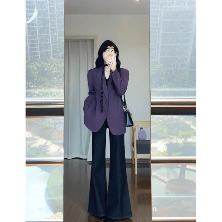 复古气质高级感紫色西装外套女2025秋季新款廓形百搭正肩西服上衣