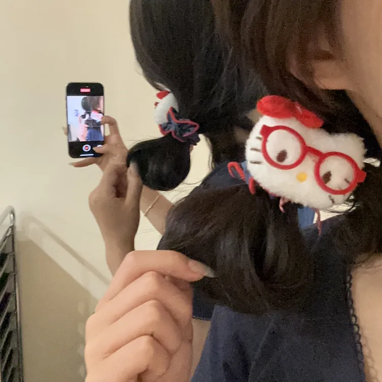 元气满满可爱毛绒KT猫发圈甜美少女心发绳百搭发饰
