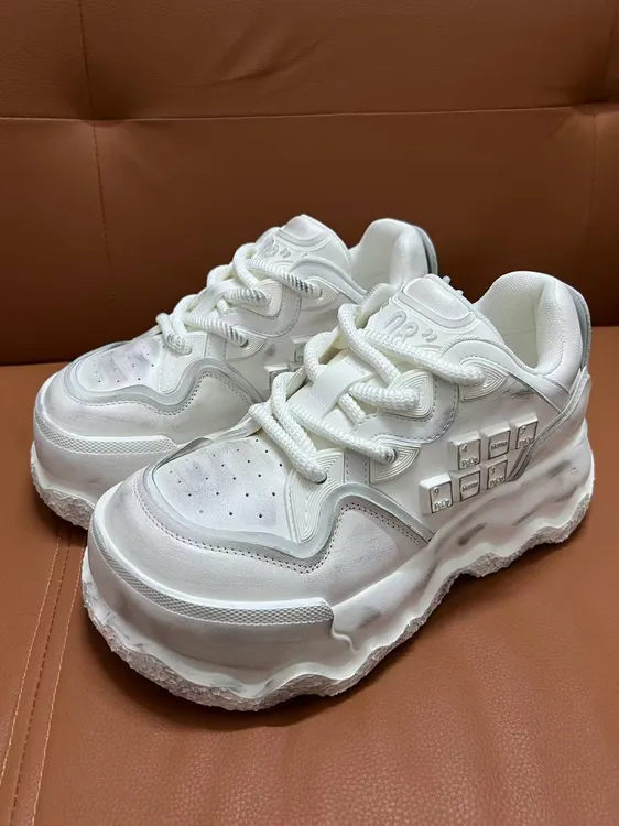 名创华威原创厚底板鞋增高系带休闲风板鞋百搭小脏鞋丑萌勃肯鞋