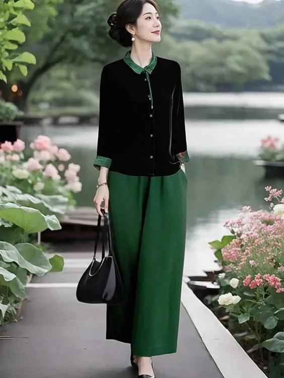 中老年原创定制新款国风金丝绒撞色拼接翻领上衣松紧腰休闲裤套装