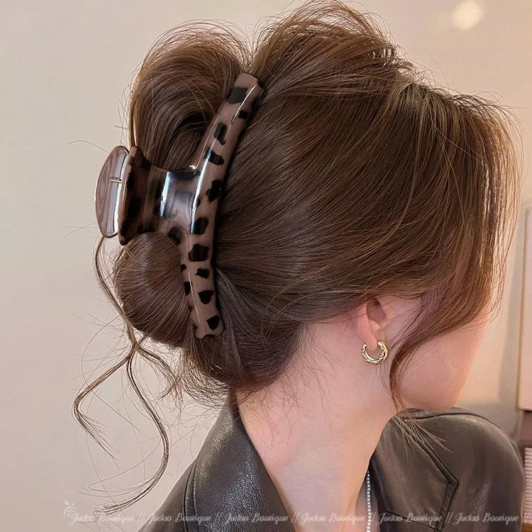 早春新色~豹纹抓夹女2025新款高级感鲨鱼夹显发量发夹后脑勺发饰