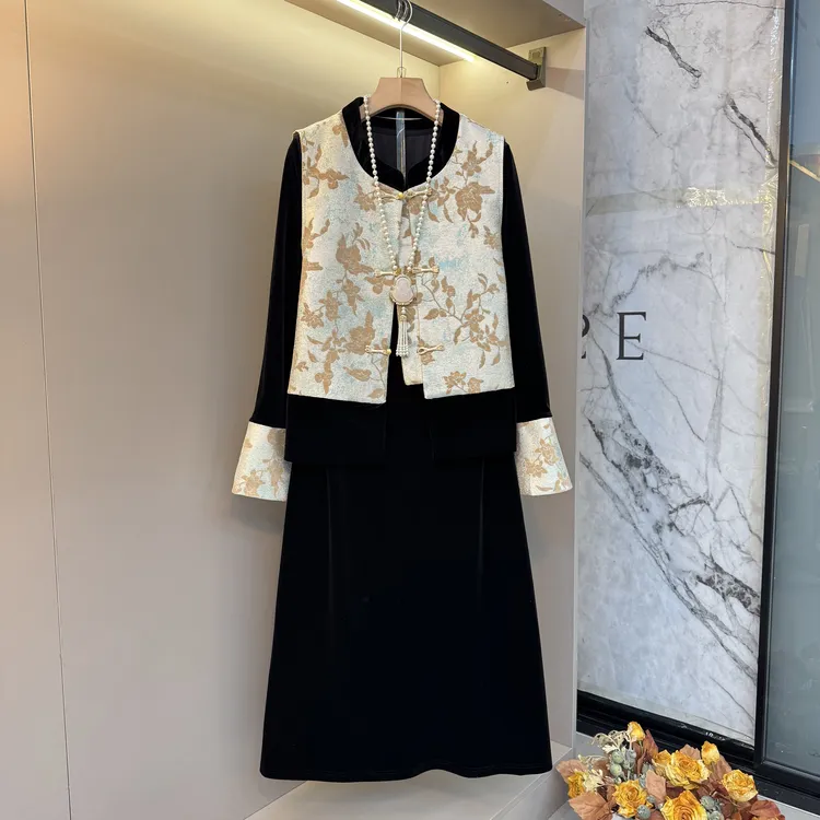 微胖气质国风新中式设计感洋气提花精致显瘦马甲连衣裙套装5320