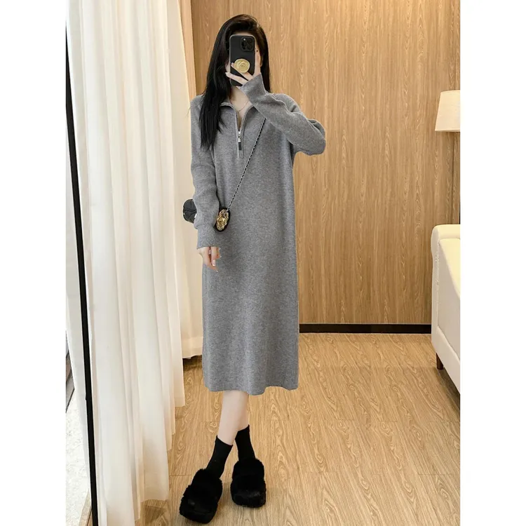 中长款配大衣内搭拉链翻领针织连衣裙女插肩宽松打底毛衣裙秋冬季