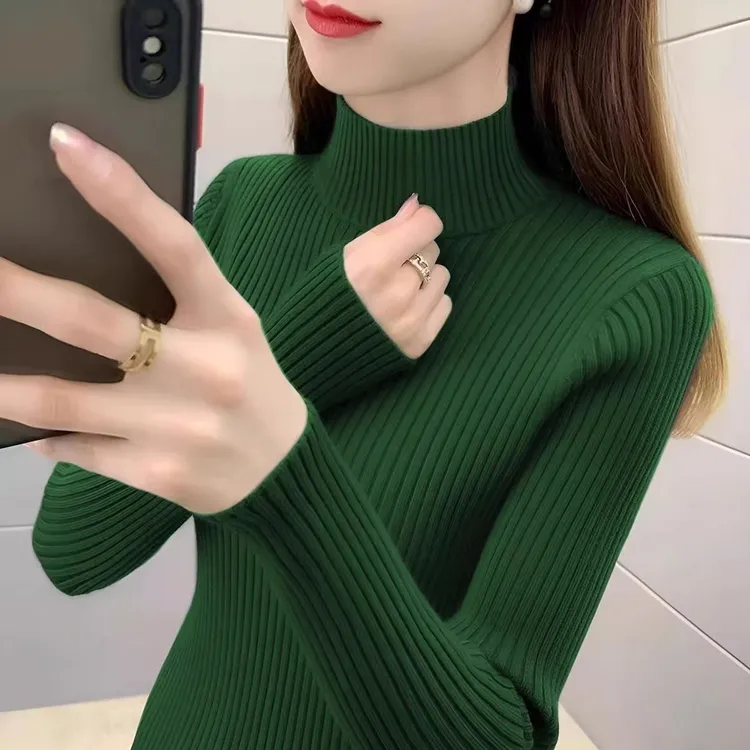 2025年春季新款墨绿色修身长袖针织衫女装半高领加厚内搭打底上衣