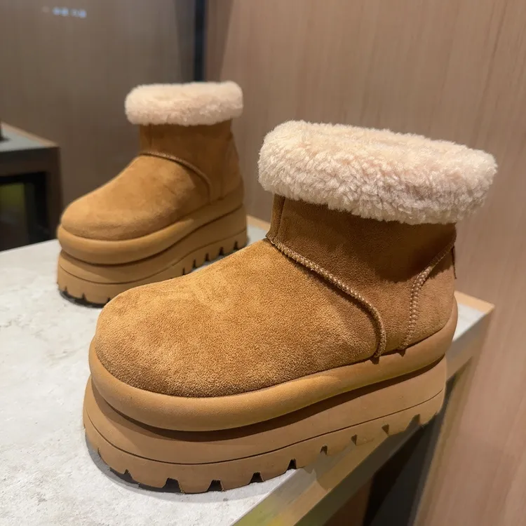 欧货重工超高跟毛毛口雪地靴女2025冬季加绒保暖卡皮吧啦面包棉靴