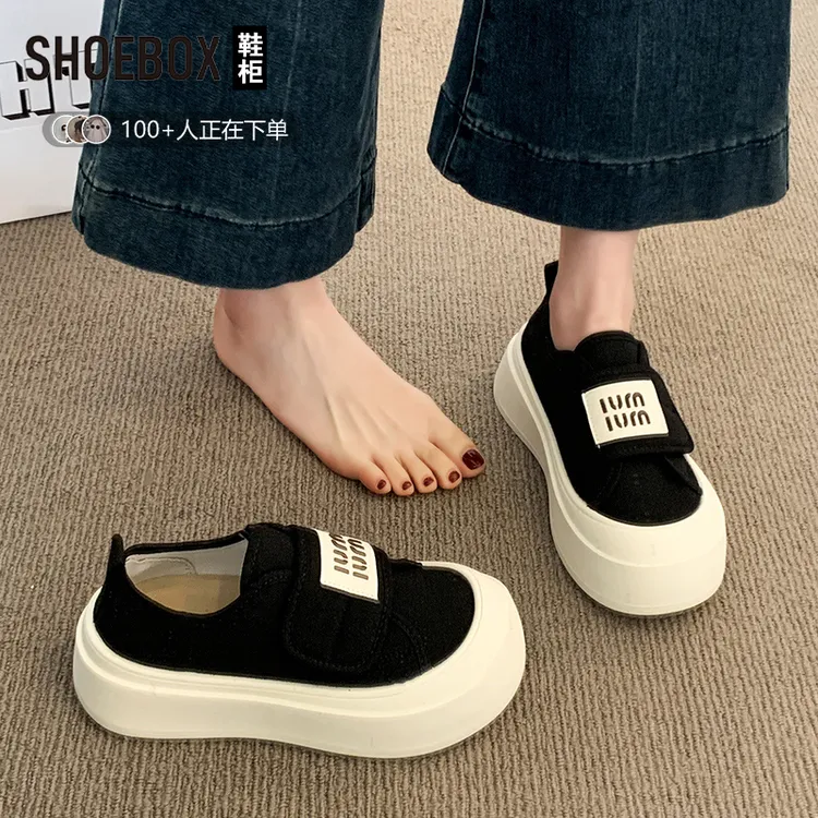 达芙妮集团旗下厚底帆布鞋女款2025新款秋季黑色百搭一脚蹬板鞋女
