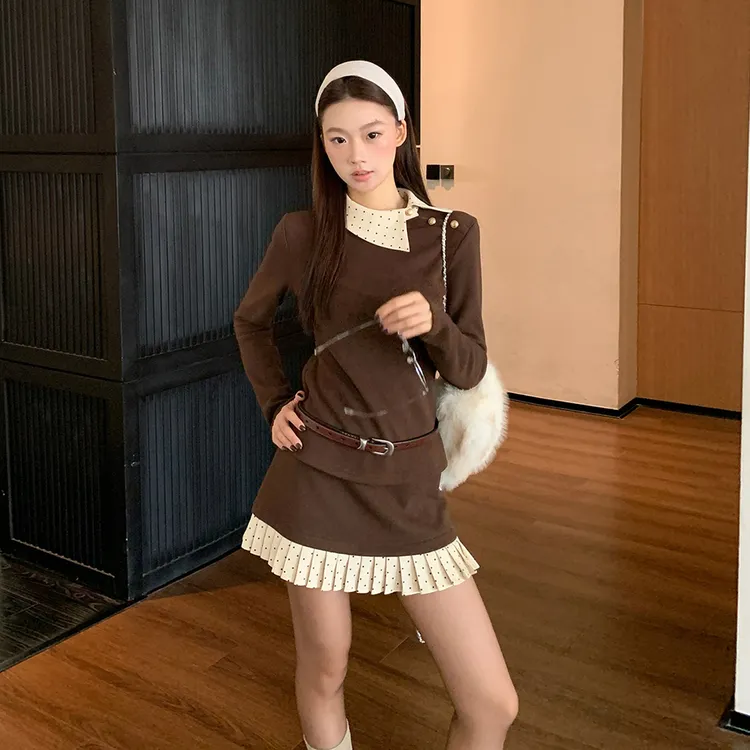 miu系千金风连衣裙子秋冬2025新款波点撞色设计感配大衣短裙套装