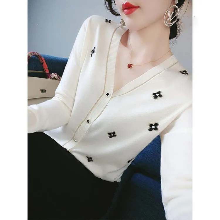 ROUJE LEOK | 针织开衫女2025新款长袖打底衫女春季洋气时尚