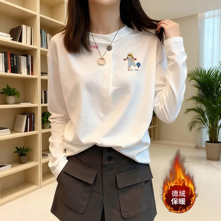 正肩设计感休闲宽松上衣女秋冬季爆款白色德绒纯棉纽扣长袖T恤女