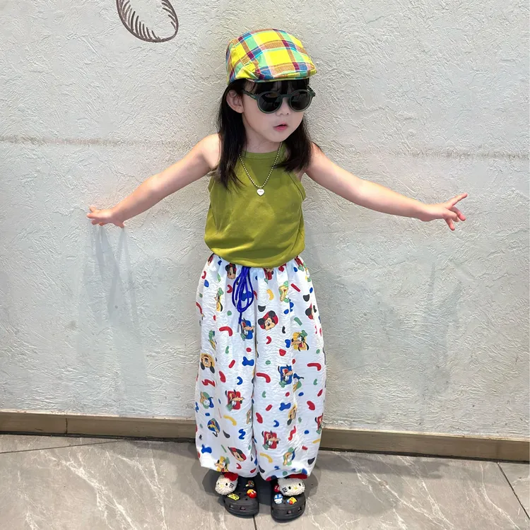 小思家女童2025夏季韩版百搭简约风无袖吊带上衣满印休闲裤套装