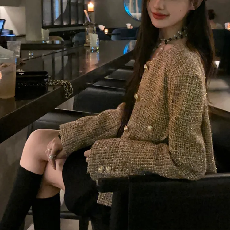 富家千金法式小香风外套女加绒加厚短款2025冬季名媛上衣新年战袍