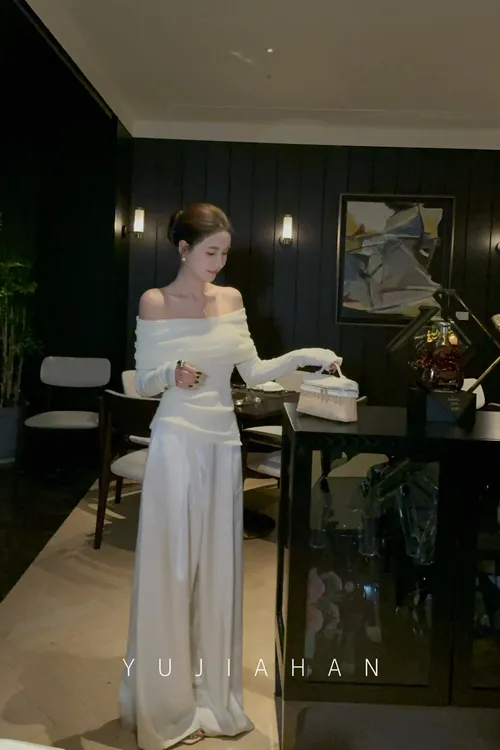 YUJIAHAN于佳含-【羊毛】法式一字肩高级感上衣＋休闲垂感宽松阔腿裤