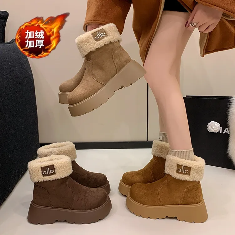 翻领时尚雪地靴女2025冬季新款保暖棉靴百搭皮毛一体加绒厚底短靴