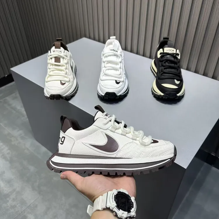 新款男士鞋舒适轻弹厚底增高皮面百搭潮流休闲鞋拼色厚底增高鞋