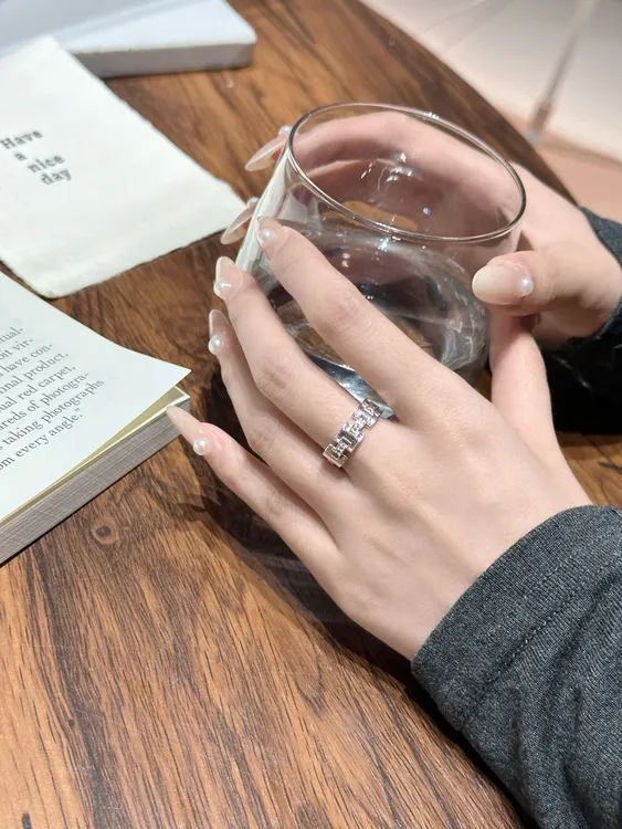 铜合金锆石戒指 冷淡风设计感戒指女时尚个性开口指环小众戒指