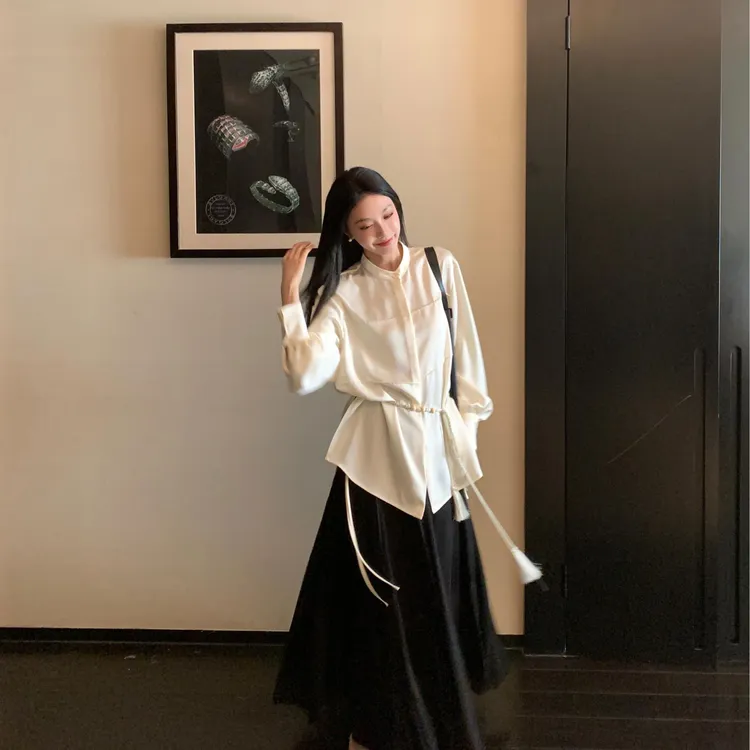 早春显瘦a字半身裙女2025年百搭裙子春季新款气质高腰休闲打底