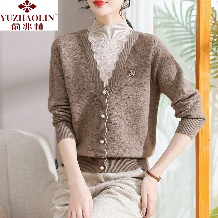 俞兆林妈妈装秋冬加厚半高领打底衫中老年女冬季新款洋气针织内搭
