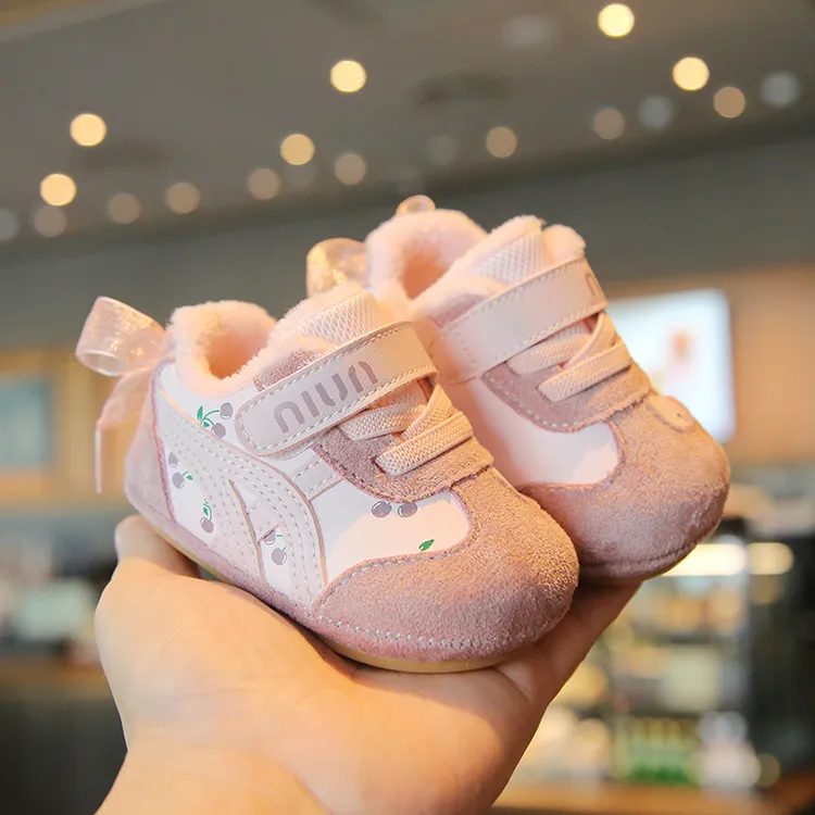 冬季加绒新款0-2岁宝学步公主鞋软底二棉防滑宝宝蝴蝶结休闲鞋