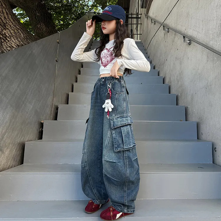 女童秋装牛仔裤2025新款韩版洋气童装裤子女孩春秋宽松弯刀裤长裤