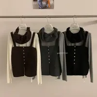 6625终于便宜啦~欧尼私服圆领打底衫纽扣马甲包包三件套