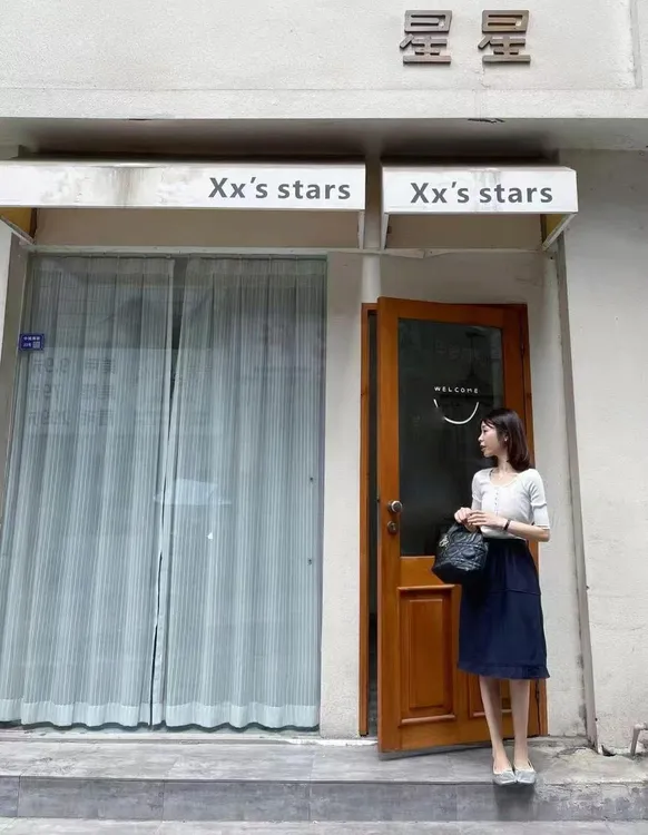 【时光旅人】气质休闲单排扣上衣短袖搭配高腰藏青色短半裙套装女