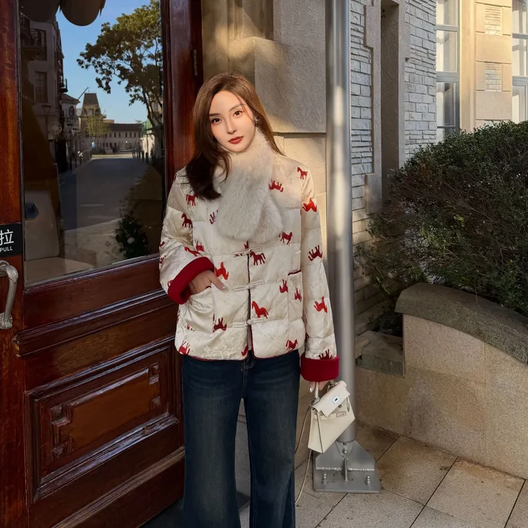 Moprobably李予诺「马上有」新中式国风撞色小马提花羽绒服L5461003