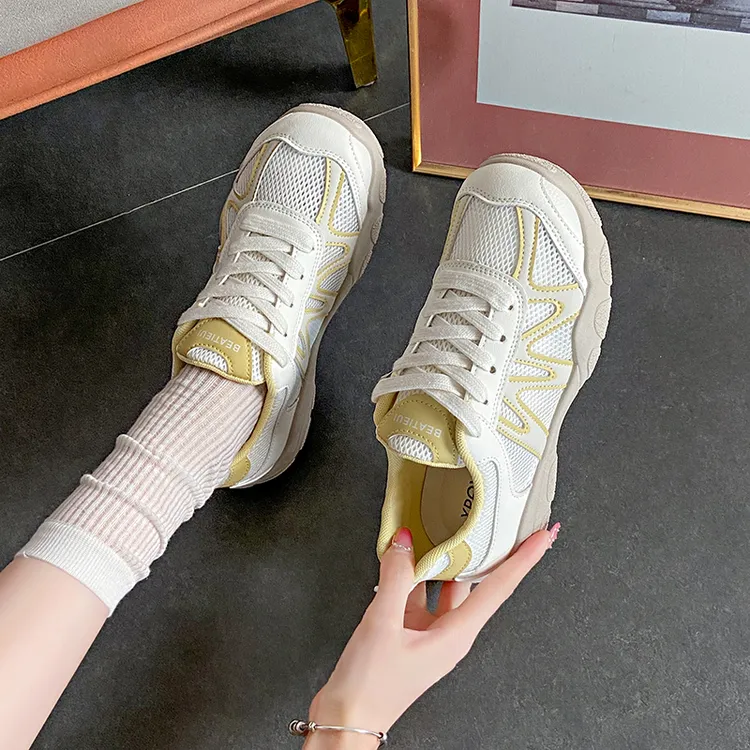 12女大童运动鞋单网镂空跑步鞋2025夏季薄款透气轻便慢跑鞋12岁