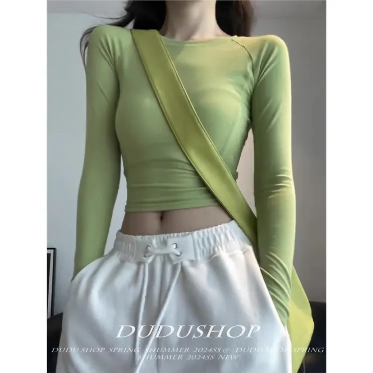 纯欲绿色长袖磨毛T恤女春装紧身显瘦短款上衣辣妹内搭圆领打底衫