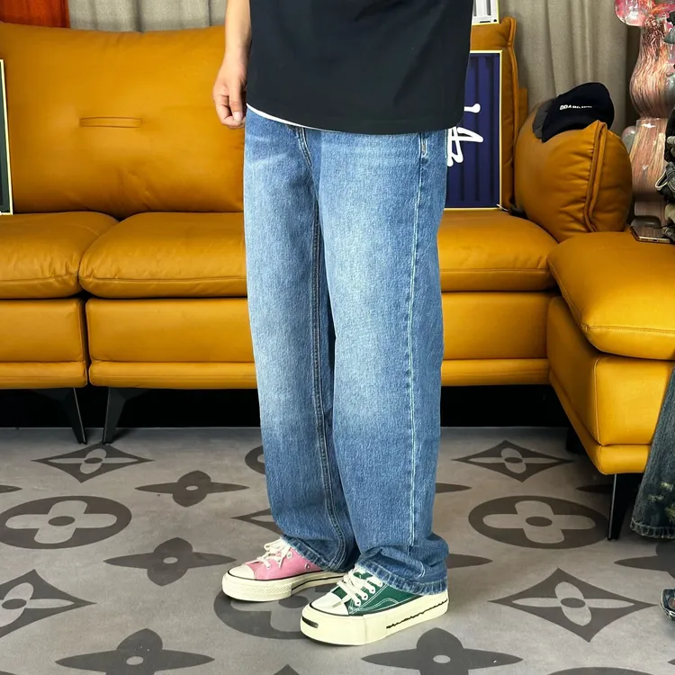 2025秋冬新款美式潮牌直筒宽松弹力牛仔裤男款简约百搭高级感裤子