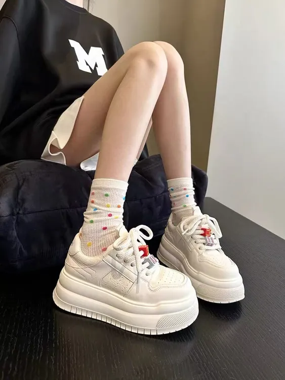 麦当当学院风小白鞋女2025春季新款百搭小个子增高运动休闲鞋
