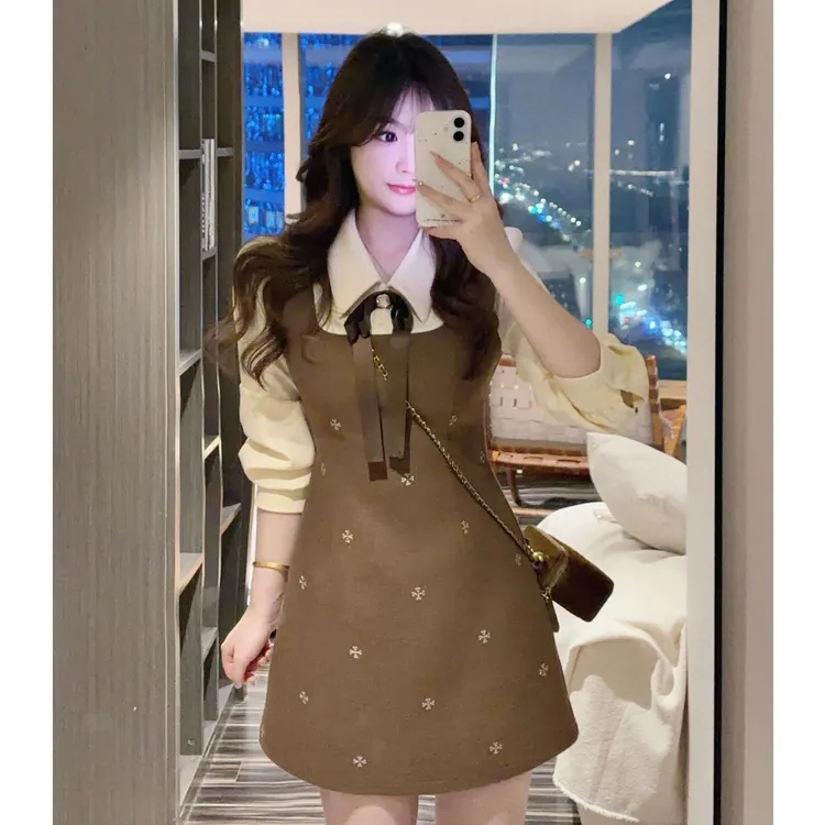 【五季家大码】秋冬新款显瘦收腰富家千金咖拼杏连衣裙WP10662