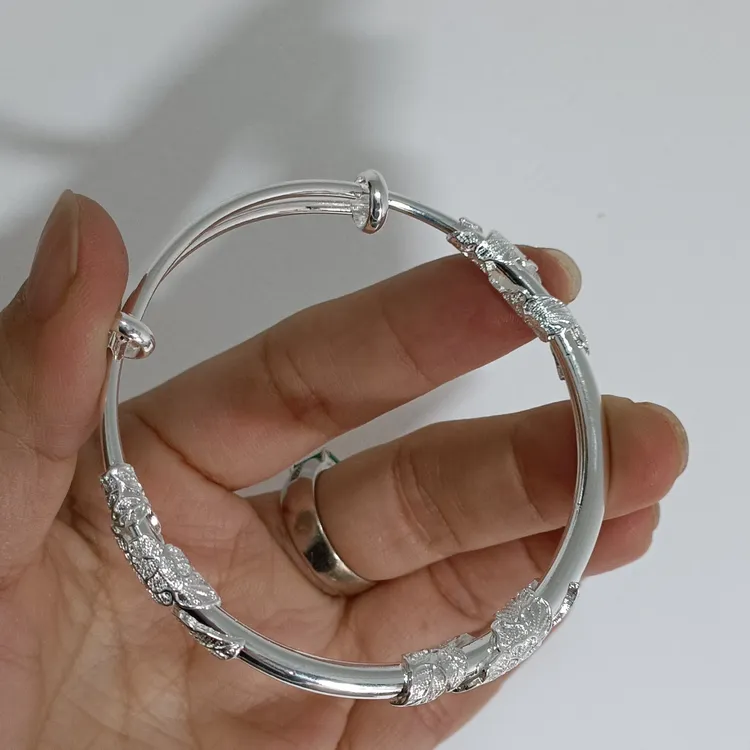 足银珐琅手镯 999.9足银手镯花开吉祥