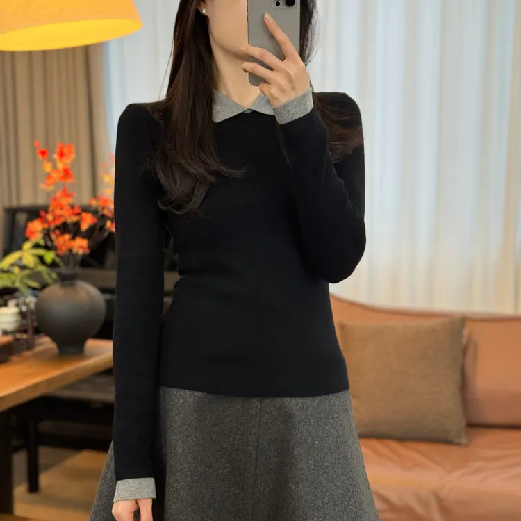 MOL CHIC"月光海"25冬100羊毛衫女领口拼接针织灰色莫兰M251124-1