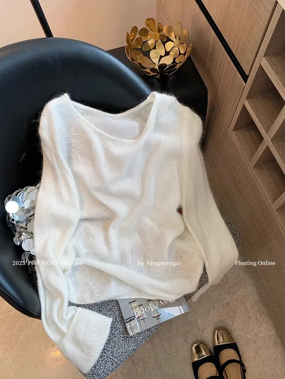 白色提花刺绣马海毛套头毛衣女2025秋季新款法式温柔软糯百搭上衣