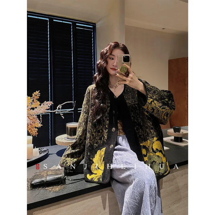 三吉黑花【皆秋色】2025初冬新款定位立体提花外套独特漂亮绝美