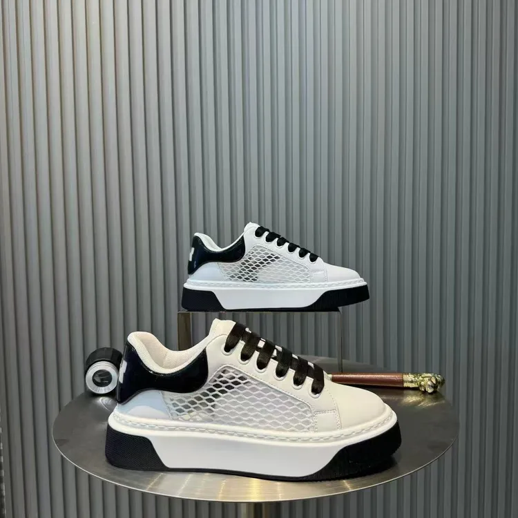 2025年时尚新款春夏季百搭爆款超轻底休闲鞋男鞋8-909