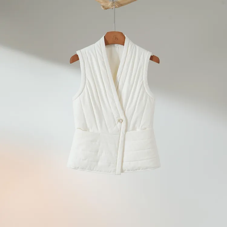 西子/【风渡暖甲】夹羊毛V领轻薄内搭保暖百搭叠穿白色马甲/MJTJ381